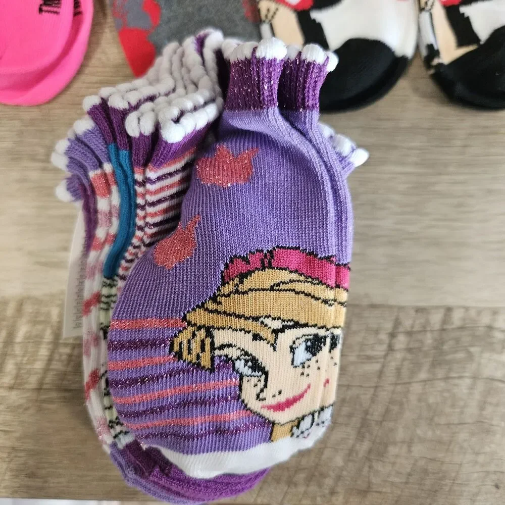 Girl Socks *SAMPLES* 20 Pairs Size 6-8 years Disney Frozen Minnie Inside Out